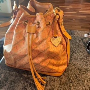 Light pink dooney bag